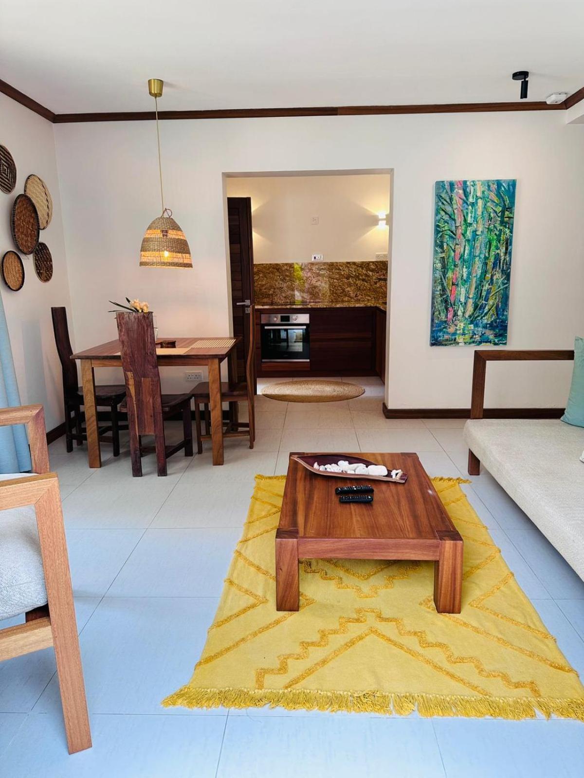 Lodoicea Apartments Bel Ombre Extérieur photo